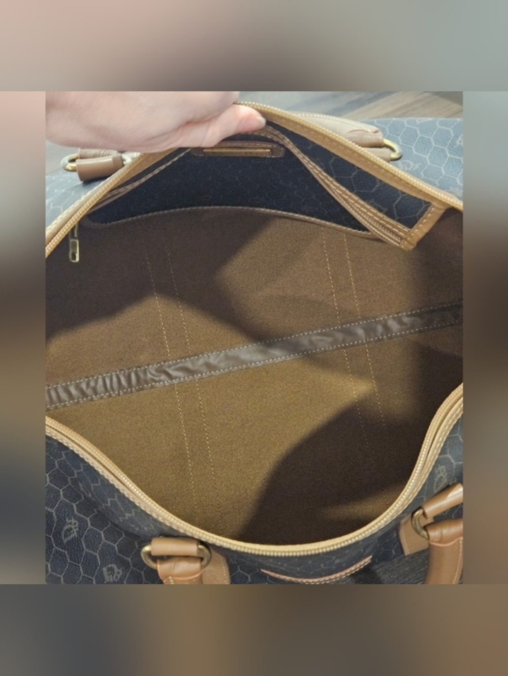 CHRISTIAN DIOR Vintage Honeycomb Boston Duffel Bag Navy Tan Leather Italy - Picture 12 of 14